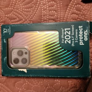 Onn. White Iridescent Marble Phone Case for iPhone 13 Pro new